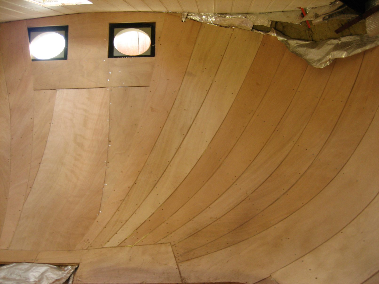 Beplating van het achteronder van een tjalk